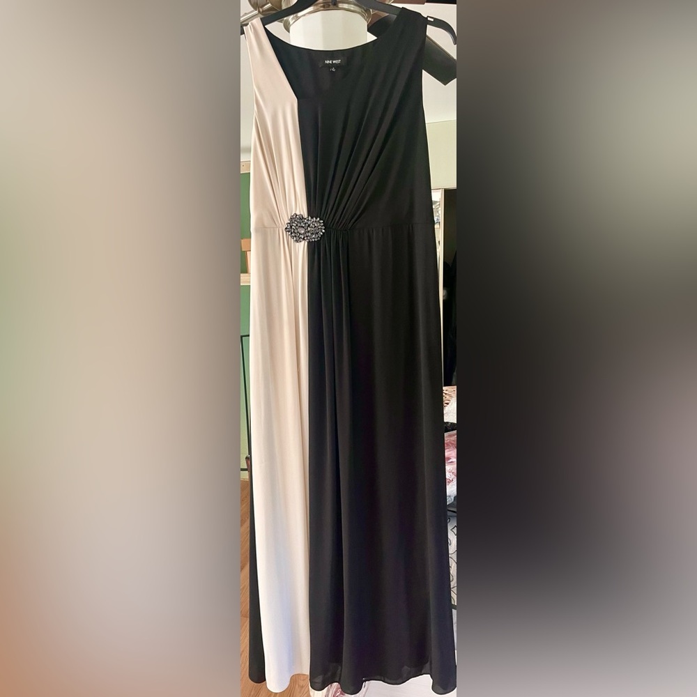 Nine West Black and cream dress (14)